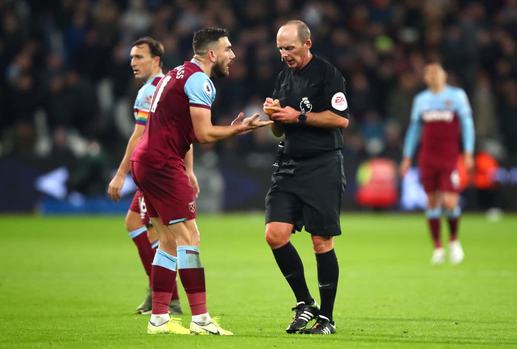 Con Ljungberg en el banquillo, el Arsenal remonta al West Ham y gana luego de siete partidos consecutivos, en la Premier League, sin conocer la victoria.