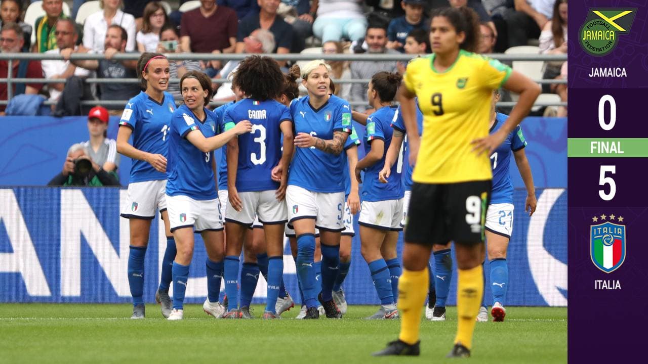 ¡Súper cannoniere! Italia es líder del Grupo C tras aplastar a Jamaica