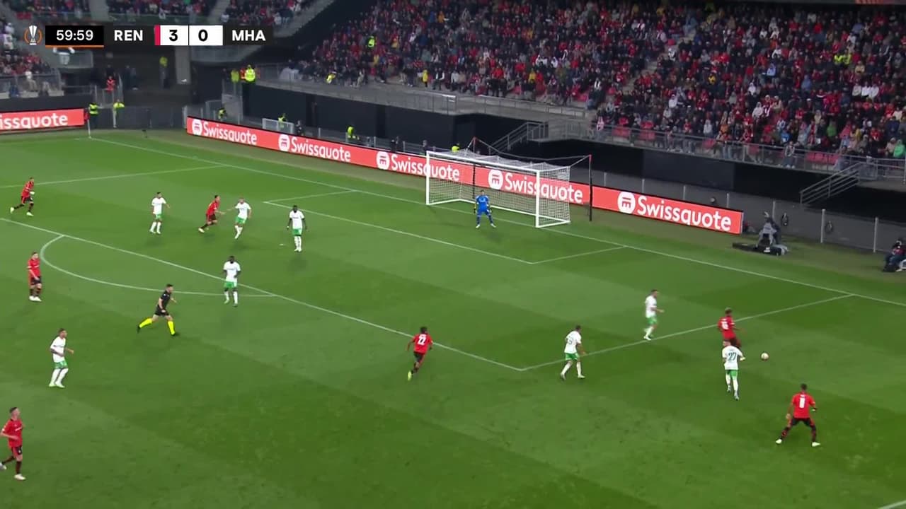 ¡TIRO ATAJADO! disparo por Lorenz Assignon.