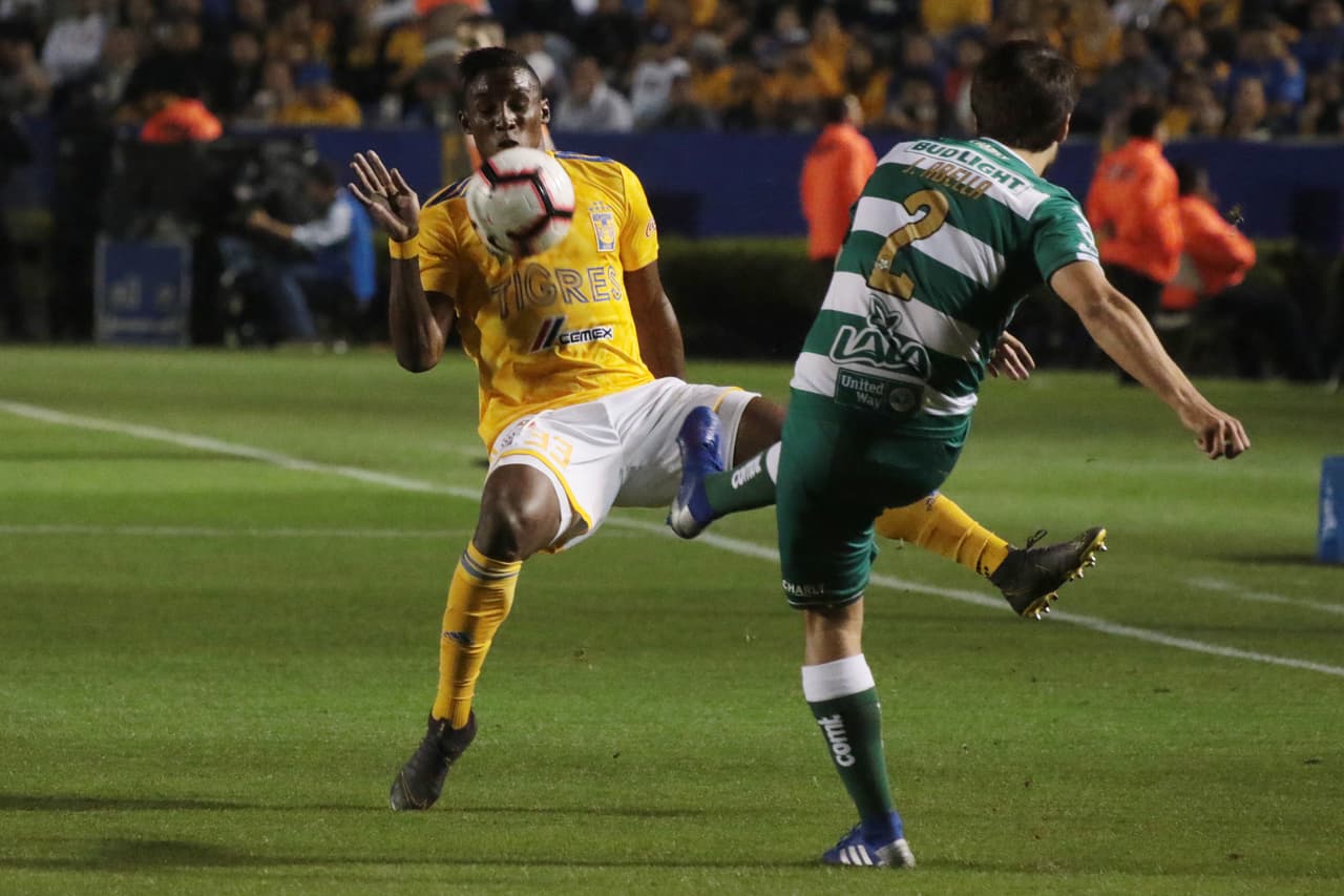 El gol del equipo de casa tocó profundamente a los laguneros, pues se notaron desconcertados, imprecisos, nerviosos en exceso y esta falta de templanza les hizo pagar caro.