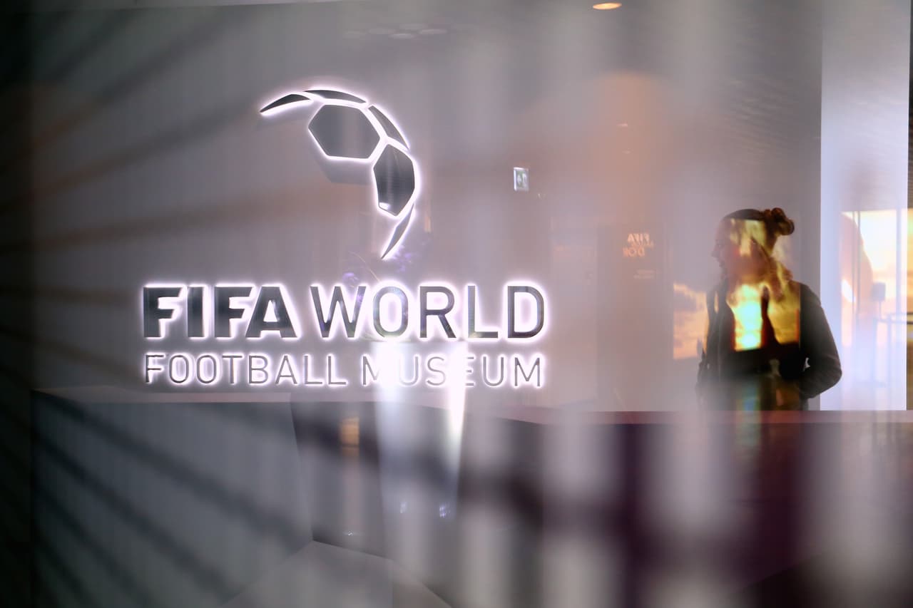 El recinto se ubica en Zúrich, Suiza y abrirá sus puertas el 28 de febrero donde los aficionados al balompié podrán atestiguar la evolución del fútbol internacional además de disfrutar de un universo multimedia interactivo y experimentar las emociones que despierta el fútbol.