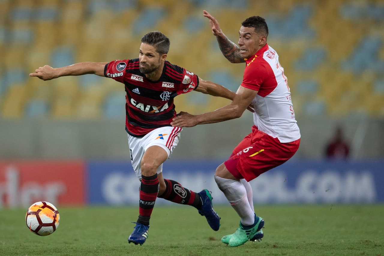 Ya se ha conocido algún interés desde la Liga MX por 
<b>Yeison Gordillo, </b>mediocampista de Santa Fe. Su carta de presentación es la recuperación y el buen trabajo defensivo.