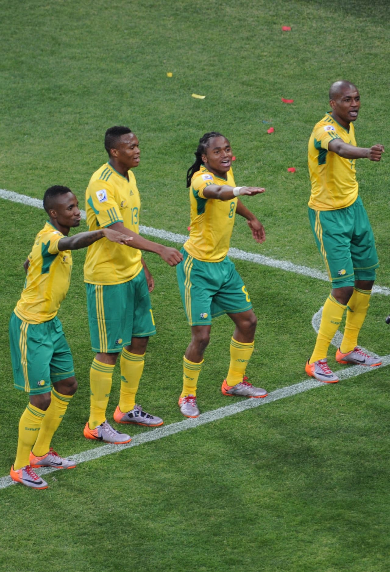 La algarabía estalló en el estadio Soccer City de Johannesburgo.