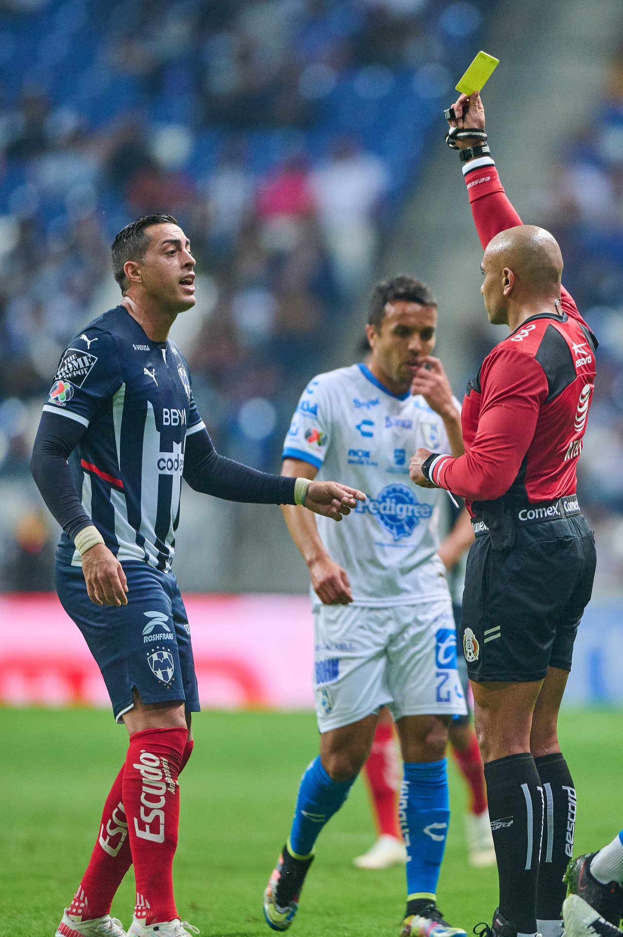 Con enorme actuación de Washington Aguerre, Querétaro logra mantener el empate 0-0 en onterrey y le roban un punto a los Rayados.