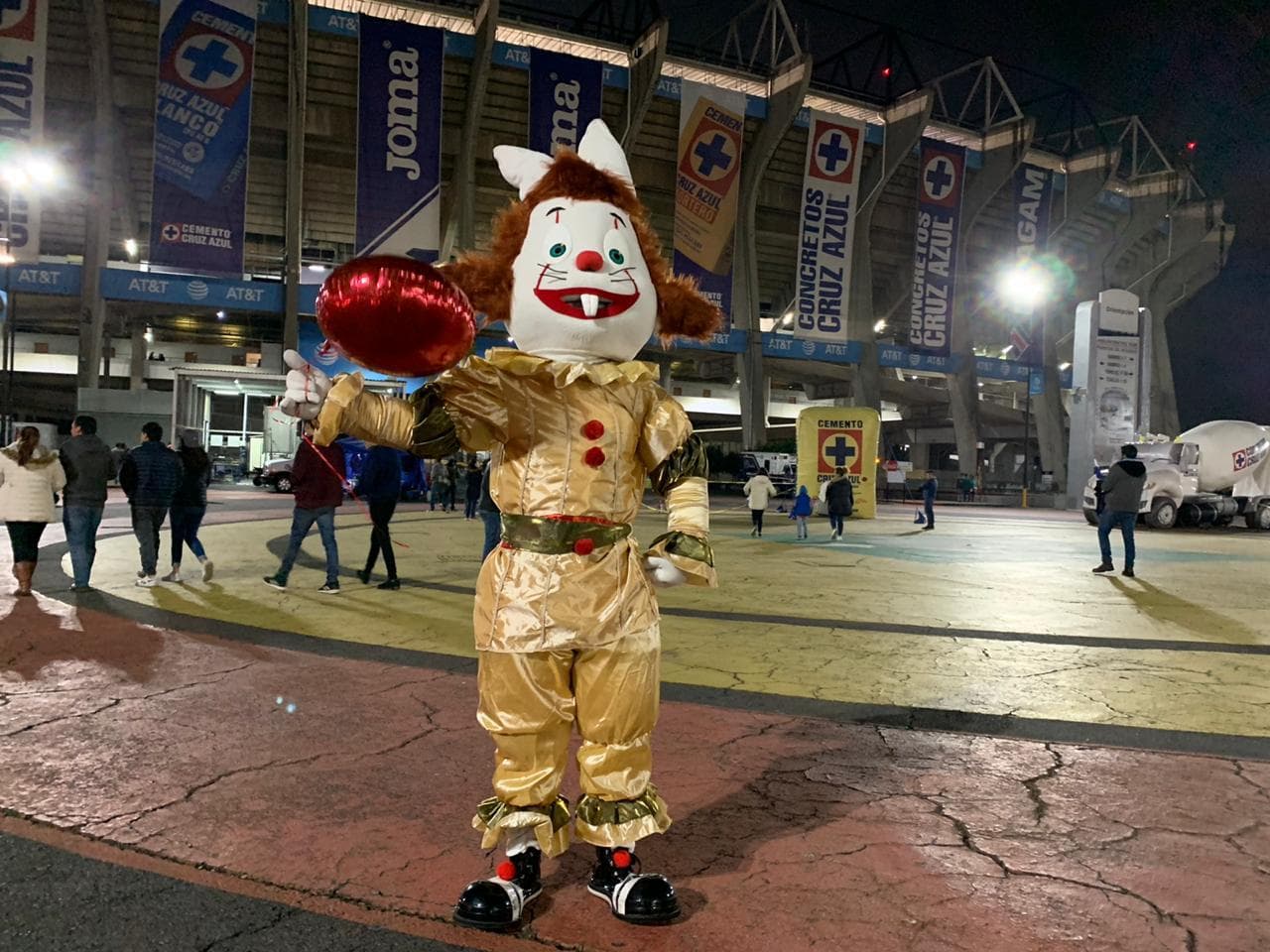 Todo listo para cerrar la Jornada 16 de la Liga MX entre Celestes y la Fiera en el Estadio Azteca.