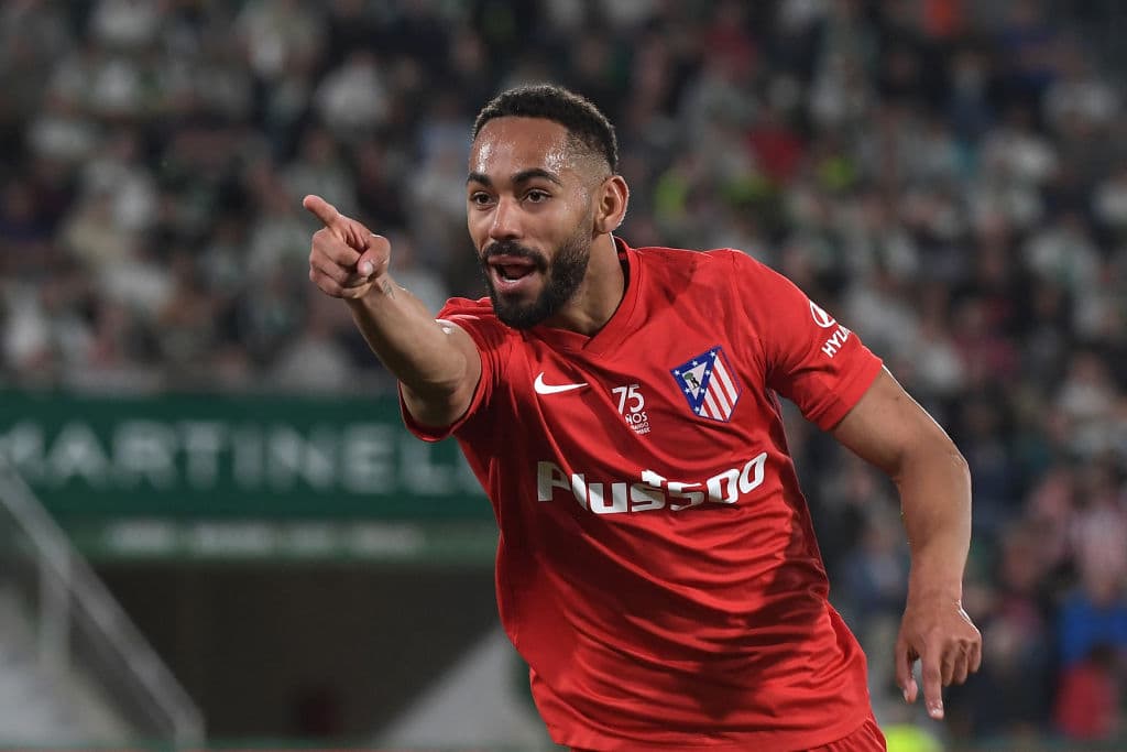 Wolverhampton confirma llegada de competencia para Raúl Jiménez