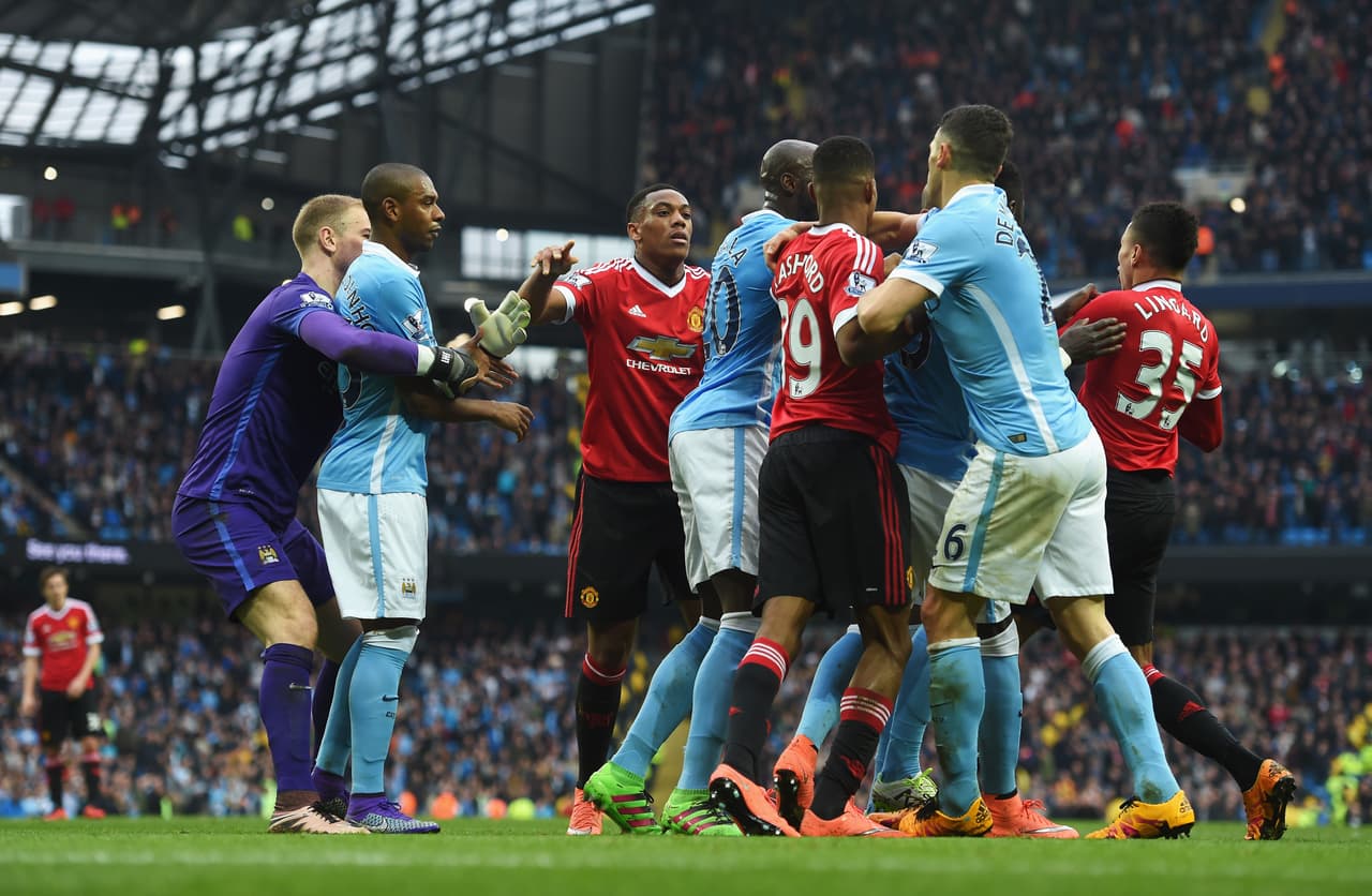 Los ánimos se caldearon en el cierre del partido, justo cuando los equipos mayor presión sentían, uno por amarrar el triunfo y el otro por rescatar el empate.