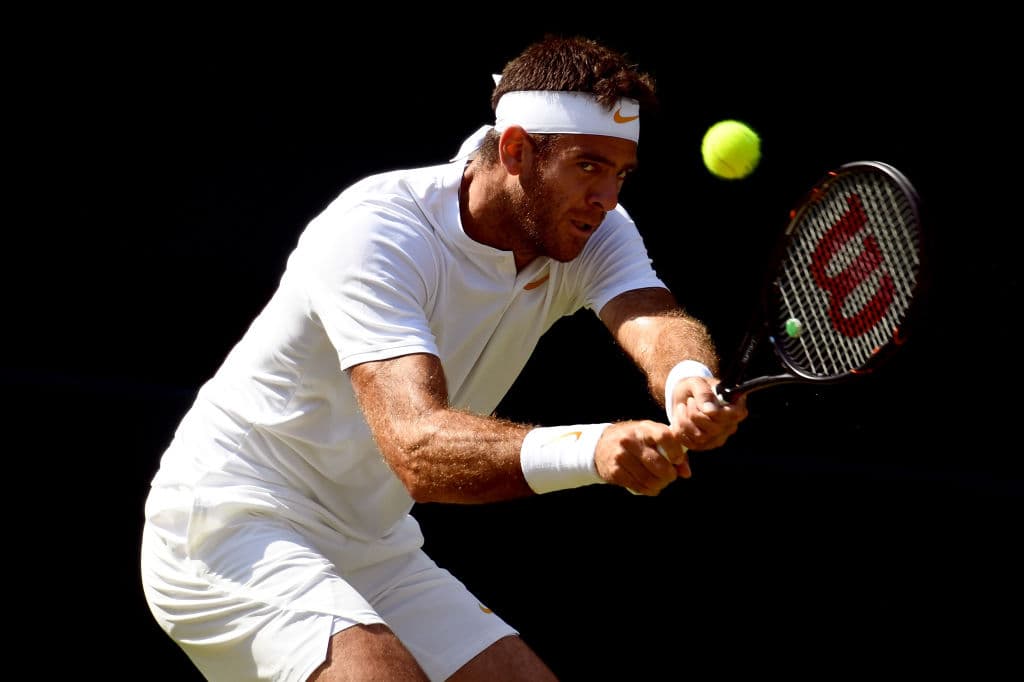 El argentino aprovechó ese impuslo anímico y se impuso en el tercer parcial por 6-4, para ponerse arriba 2-1 en el juego.