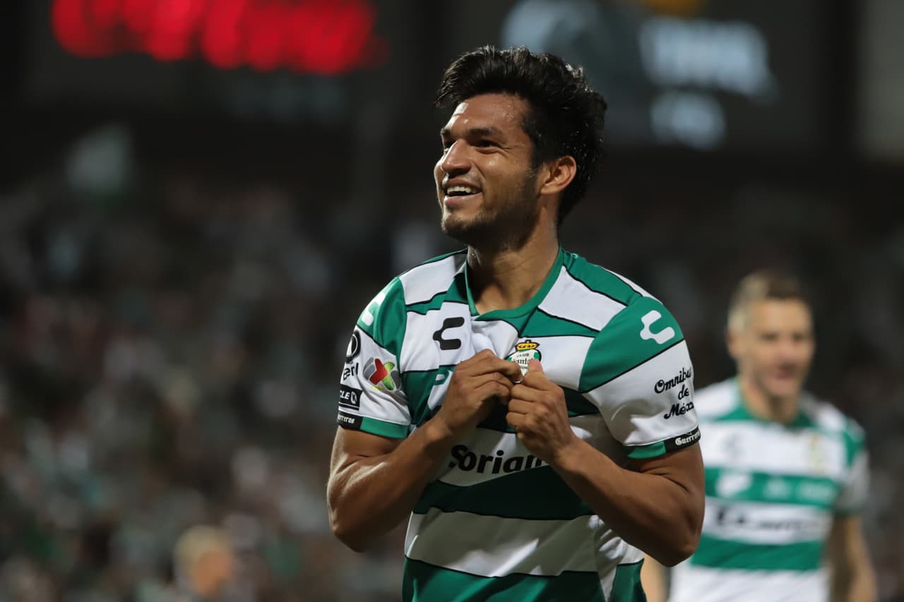 El Santos de Brasil brincó a la fama por Pelé hace más de medio siglo, tiempo después nació el Santos Laguna de Torreón, ‘los Guerreros’.