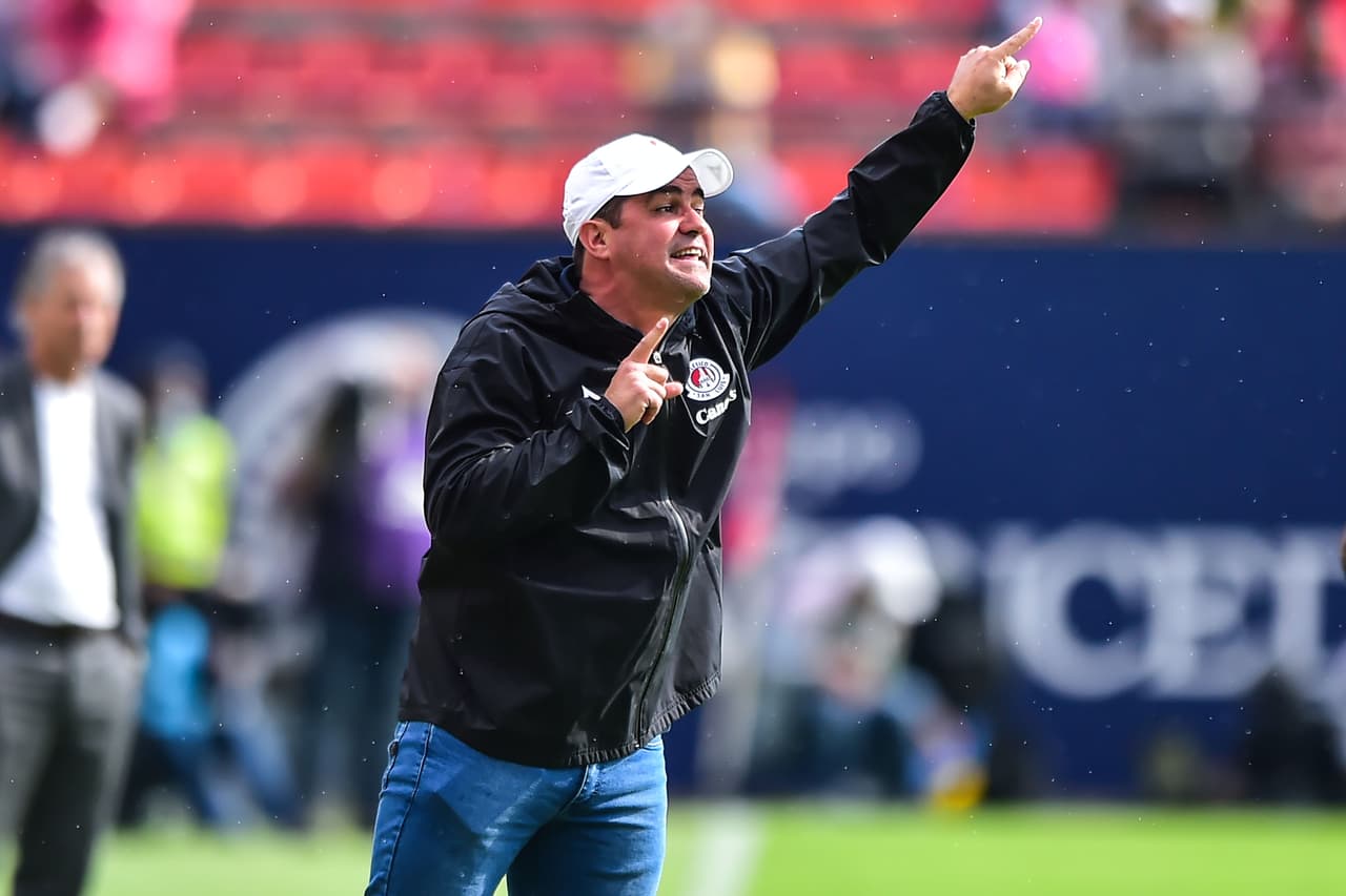 Jardine no pierde el piso pero señala que sueña con la liguilla