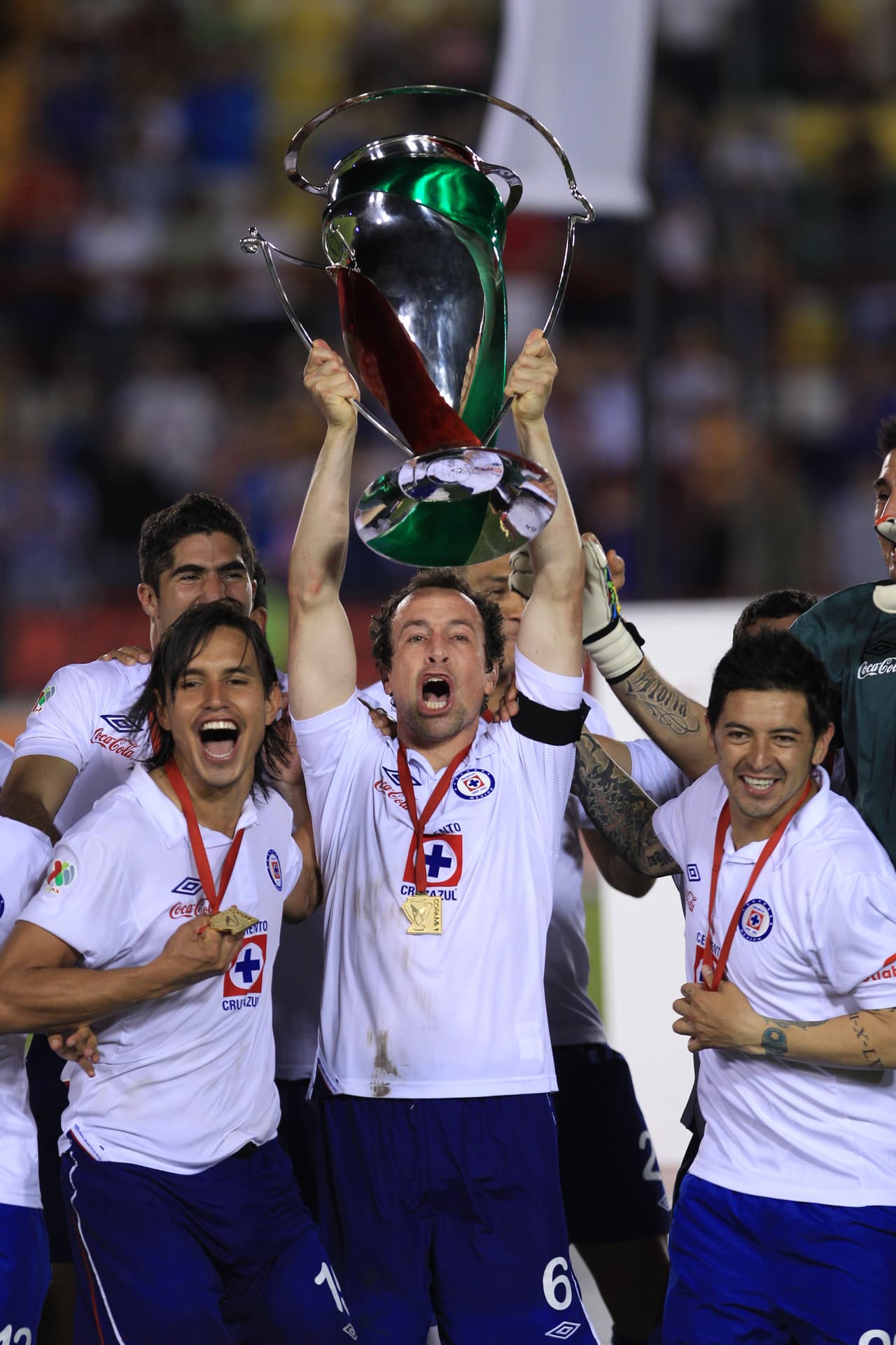 Gerardo Torrado, ahora con la Federación Mexicana de Fútbol, era uno de los líderes de ese Cruz Azul.