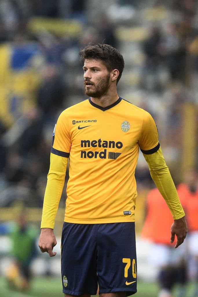 Tras ser cedido durante dos años, finalmente el Trapani Calcio se hizo con la carta del croata en 2016, donde jugó 38 encuentros.