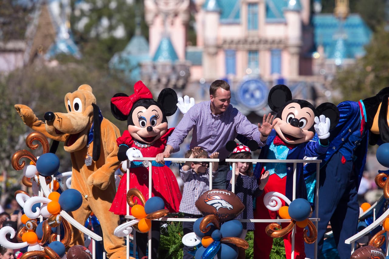 En el encuentro, Manning completó 13 de 23 pases para 141 yardas.