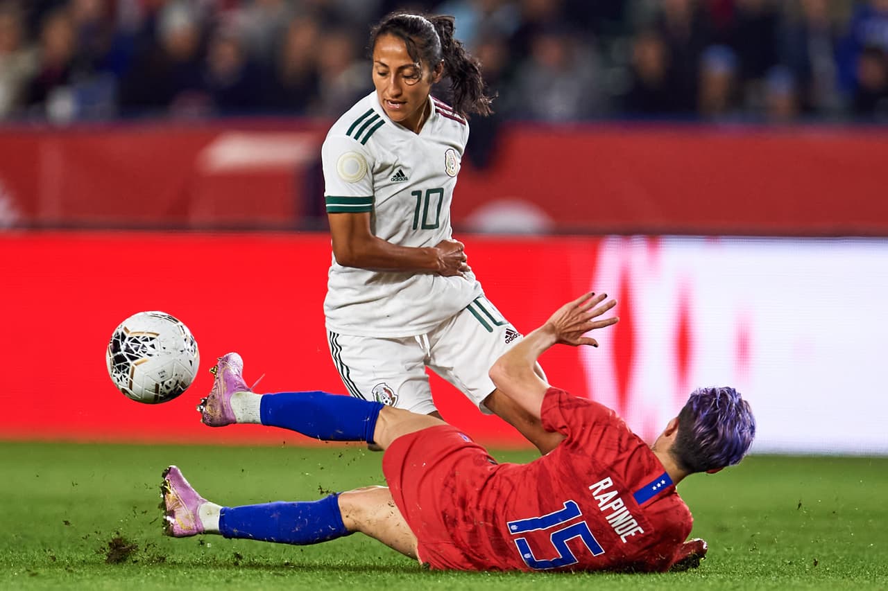 Con goles de Christen Press, Rose Lavelle y doblete de Samantha Mewis, Estados Unidos golea y elimina a México.