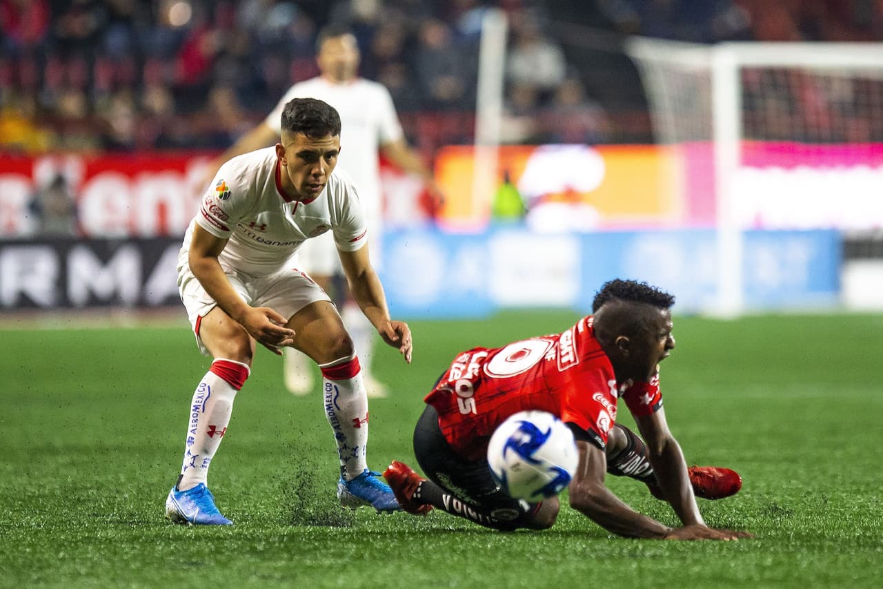Con gol de Michel Estrada al minuto 88, Tijuana y Toluca dividen puntos en el Estadio Caliente.