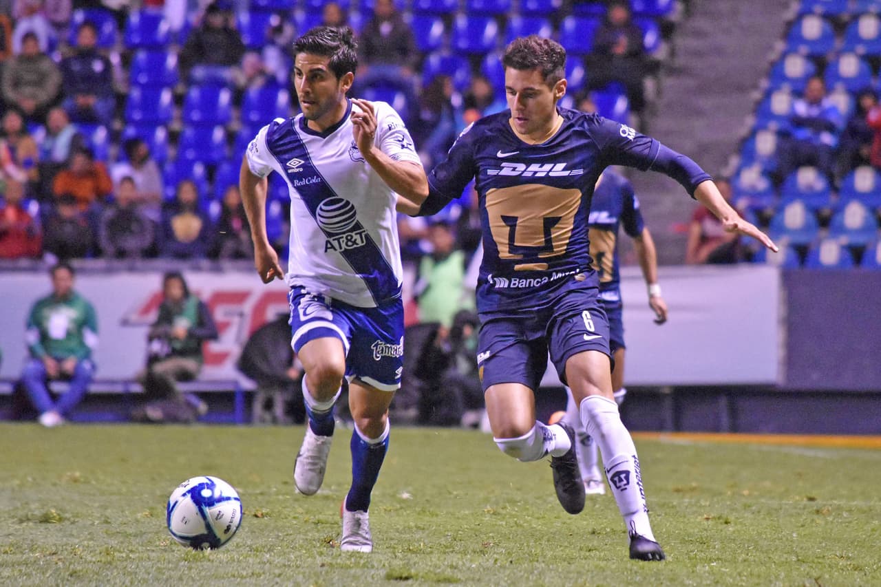 El Puebla se adelantó al minuto 60 con gol de Jorge Zarate, Pumas logró el tanto del empate al minuto 85 tras un gran disparo de Juan Iturbe.