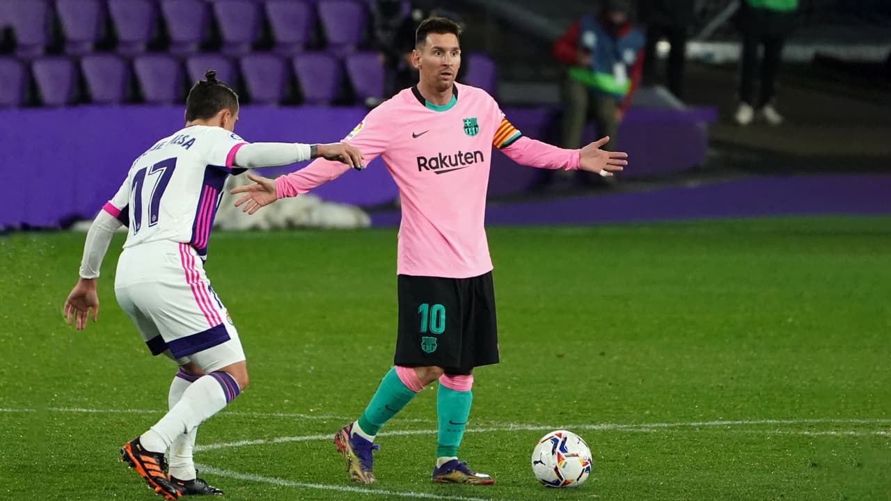 Los botines del récord de Messi serán subastado a favor de hospital