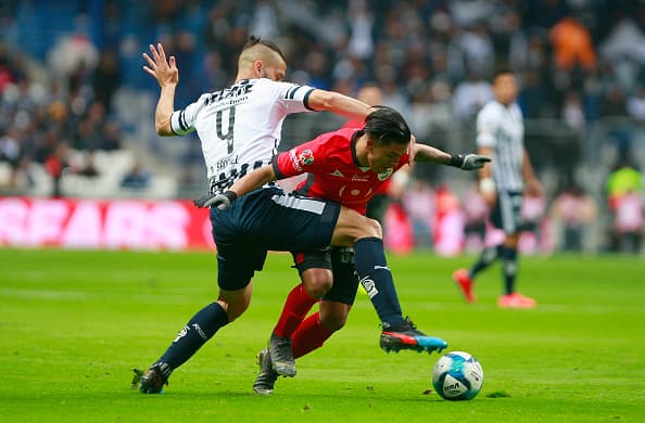 Desde los primeros minutos el equipo locam impuso condiciones y mostró superioridad en todas las líneas, principalmente en la defensiva tras impedir todos los intentos de los Licántropos.