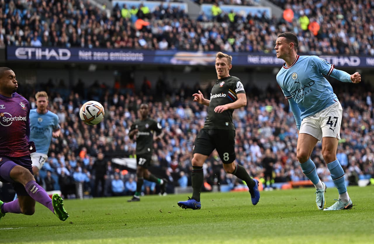 Manchester City aplastó 4-0 al Southampton con goles de Joao Cancelo, Phil Foden, Riyad Mahrez y Erling Haaland en la Jornada 10 de la Premier League.
