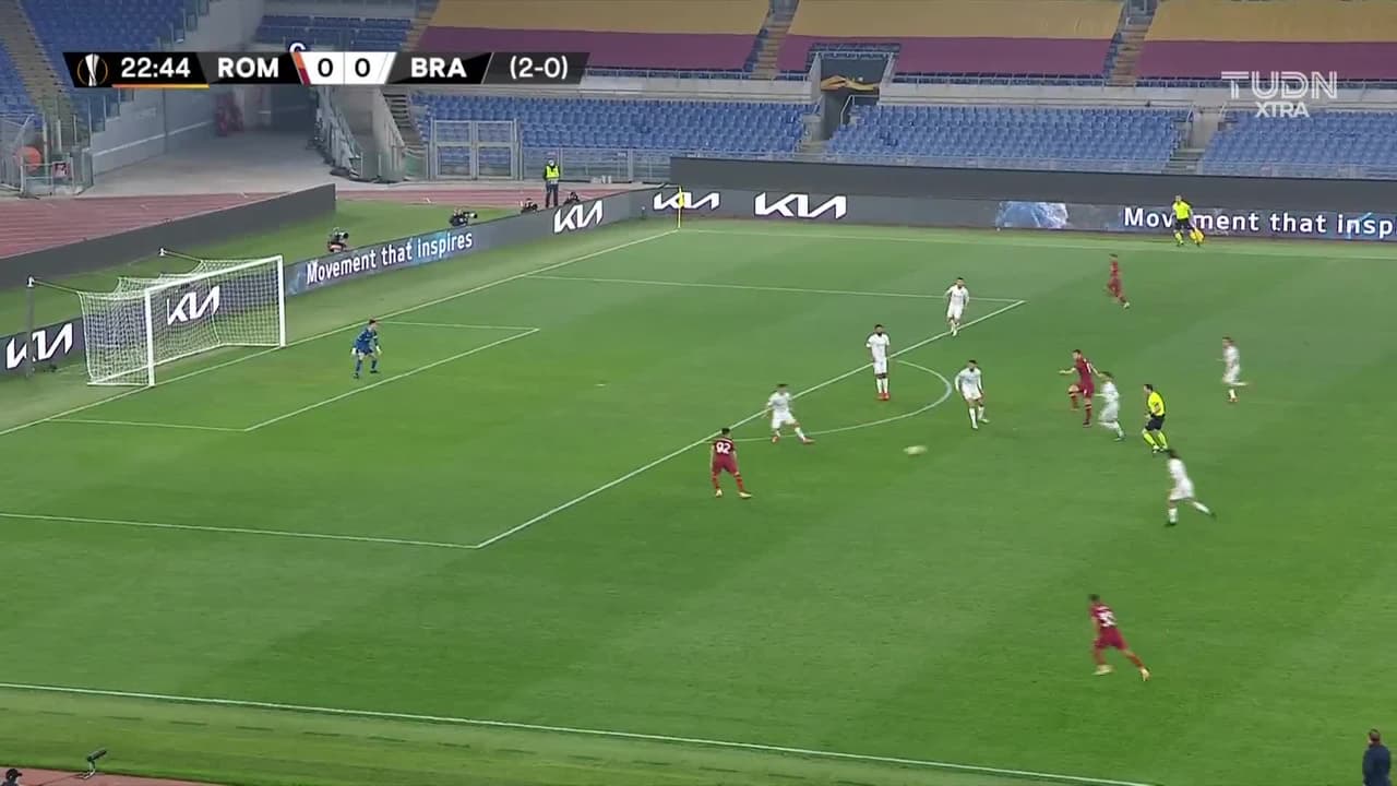 ¡TIRO ATAJADO! disparo por Stephan El Shaarawy.