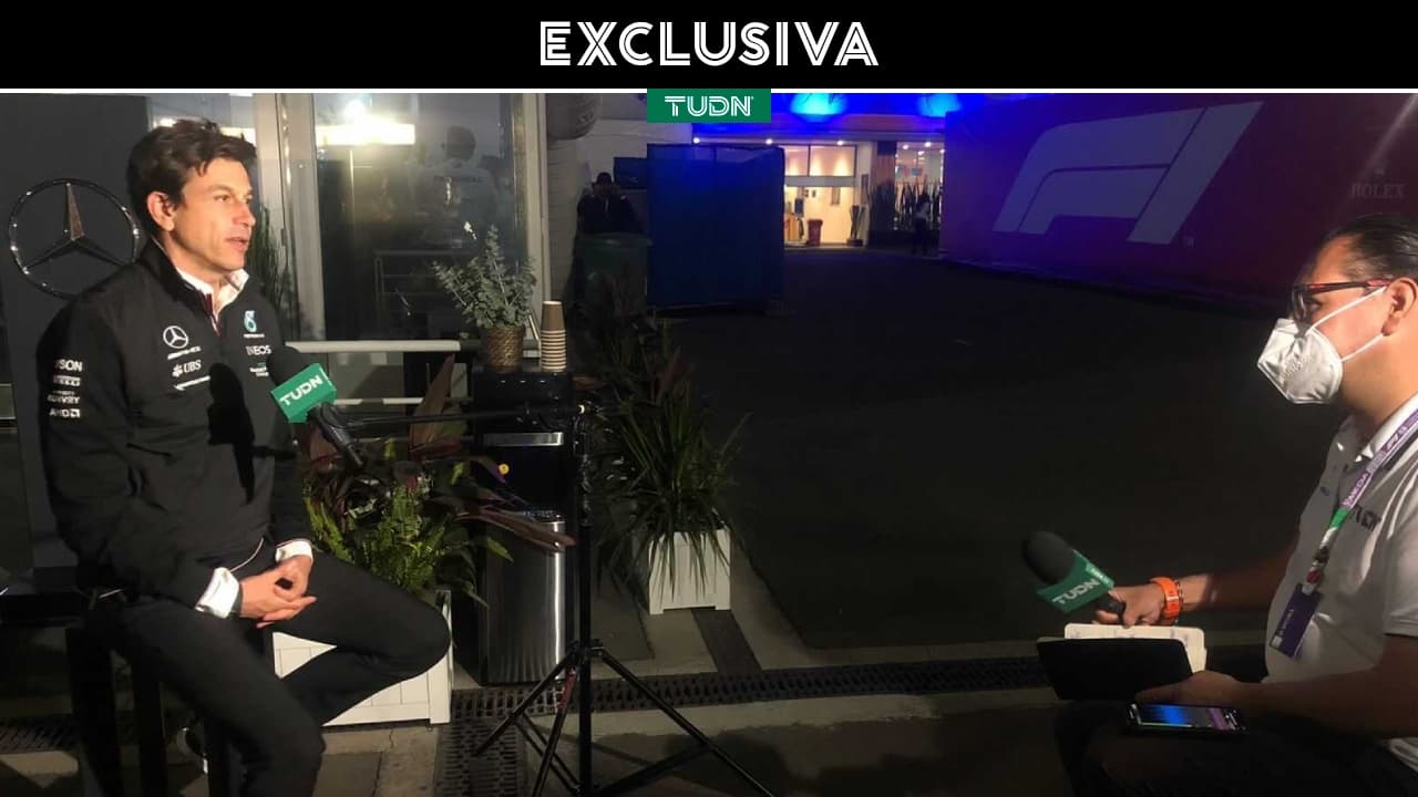 Toto Wolff quiere que 'Checo' Pérez gane en su tierra.