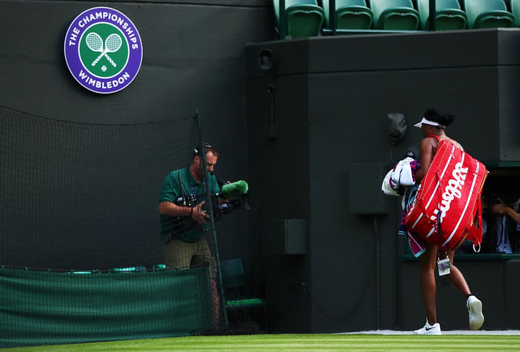 Así se marchó Venus Williams luego de sucumbir en la primera ronda de Wimbledon e una mayúscula sorpresa ante Cori 'Coco' Gauff.