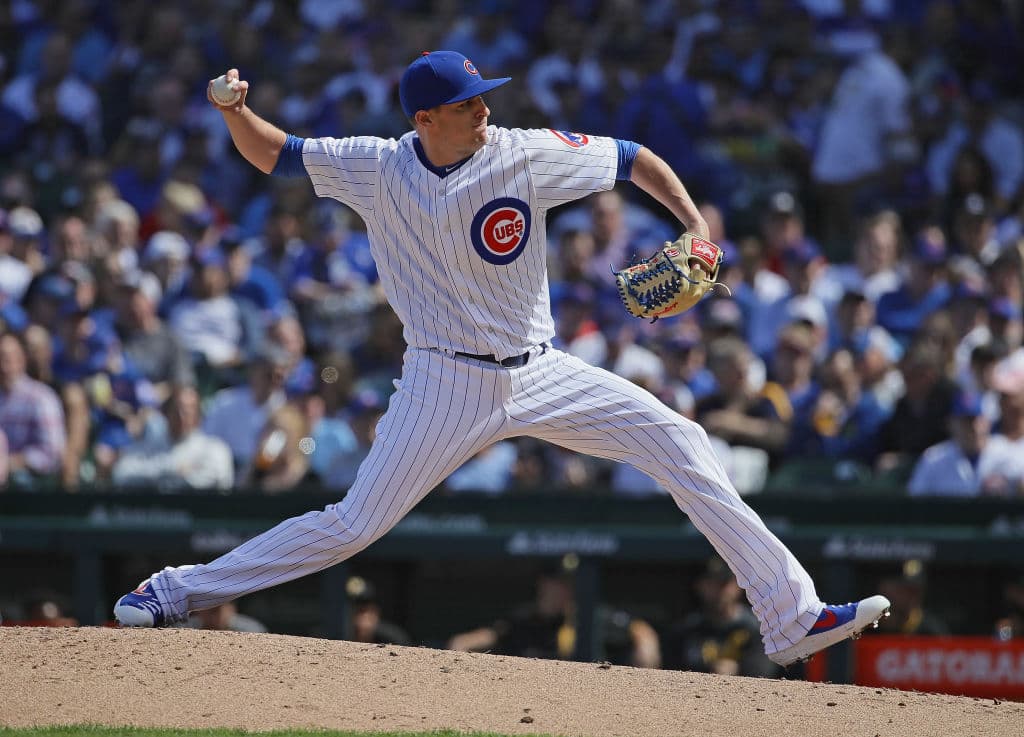 En labor de relevo fue Brad Brach (1-0) quien se acreditó el triunfo por los Chicago Cubs, en una labor de dos entradas en las que solo le dieron un hit, caminó a uno y ponchó a tres.