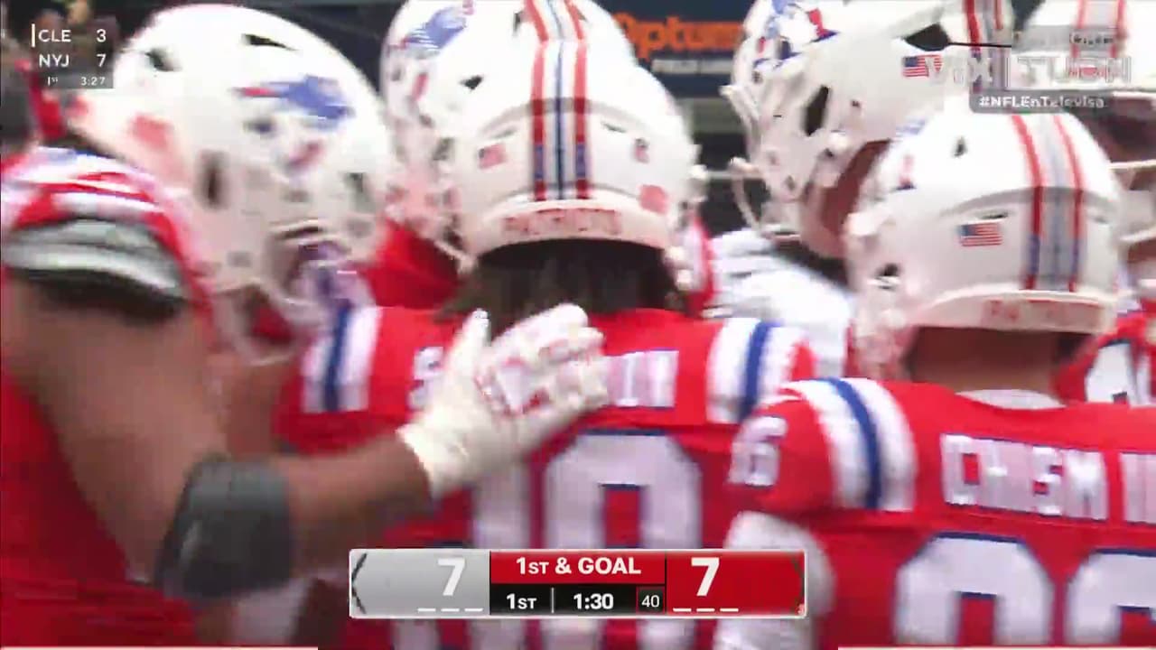 ¡Locomotora de poder! Touchdown de Rhamondre Stevenson para Patriots