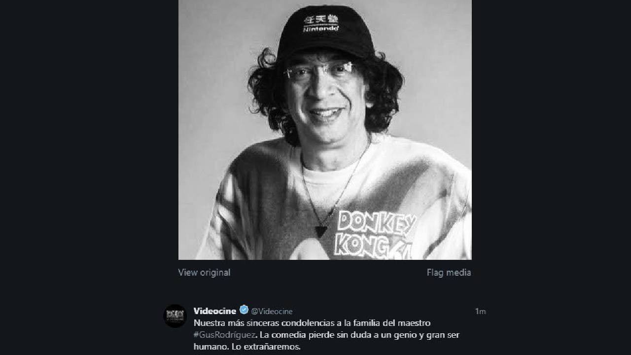 Fue el pionero del mundo gamer en México, teniendo una participación activa en los videojuegos desde 1995. Además, colaboró en los guiones del comediante Eugenio Derbez.