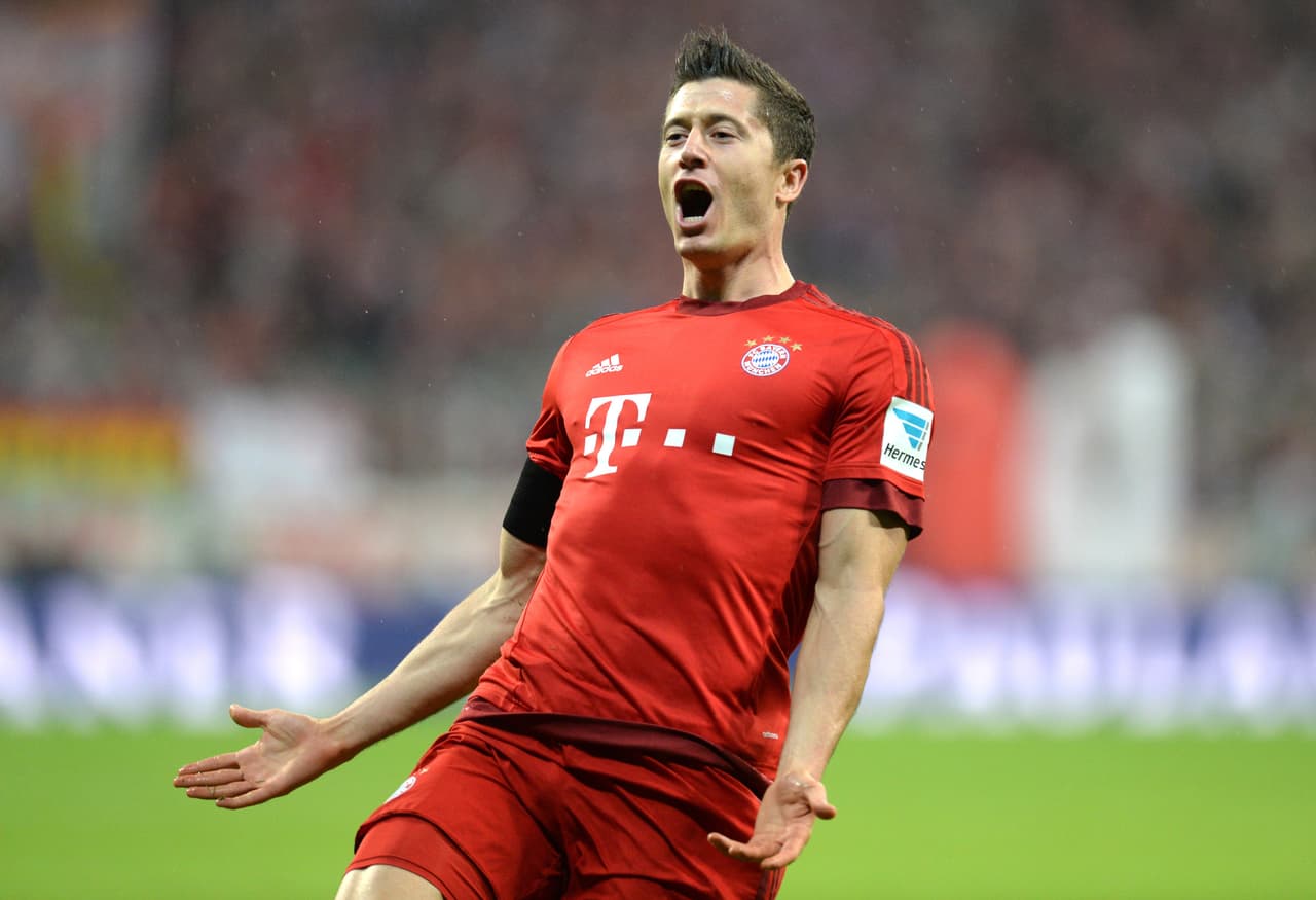 En apenas 9 minutos Lewandowski hizo un repóker de goles.