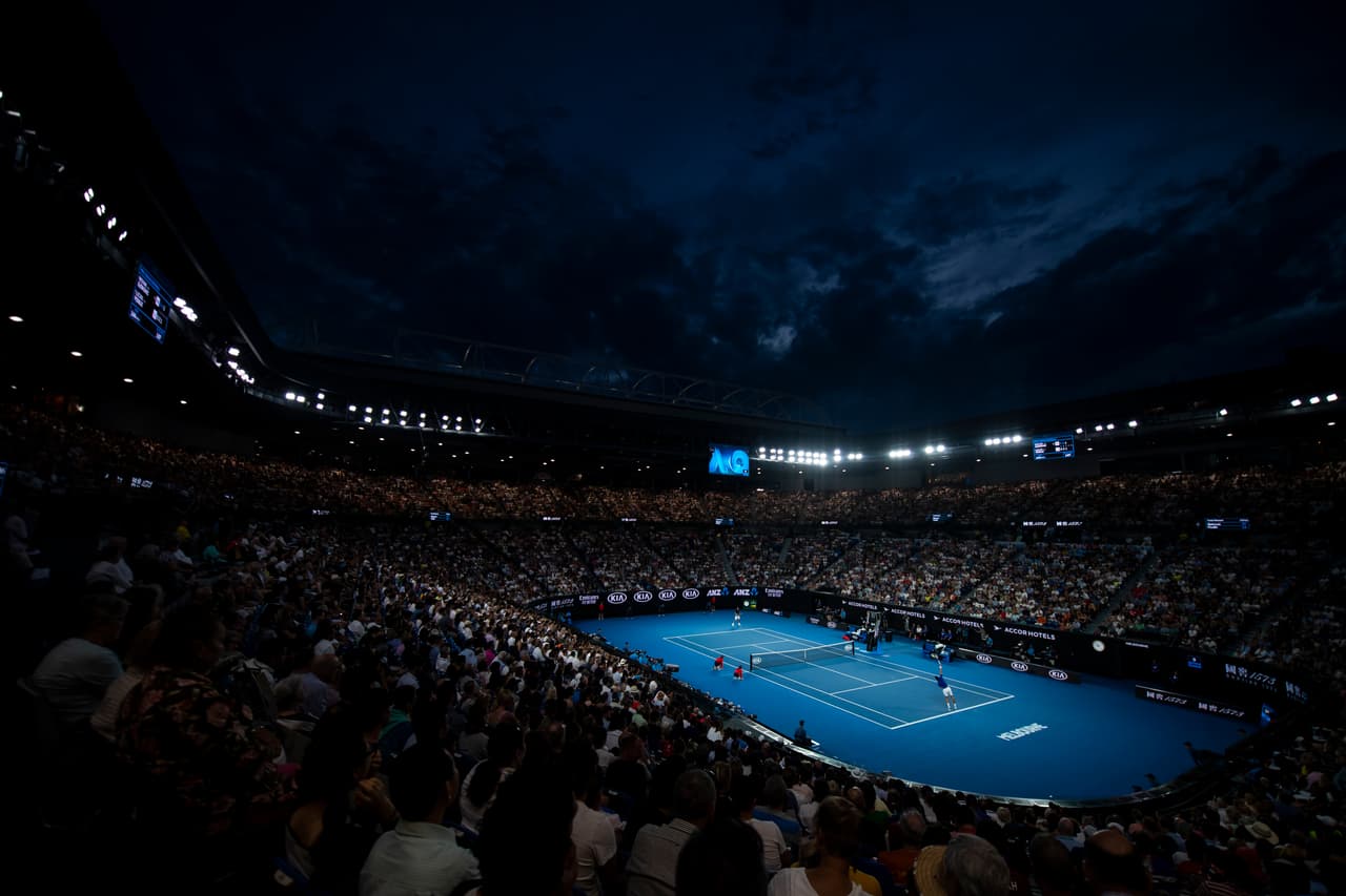 Un gran marco se presentetó en el Rod Laver Arena para esta emocionante semifinal entre Novak Djokovic y Lucas Pouille.