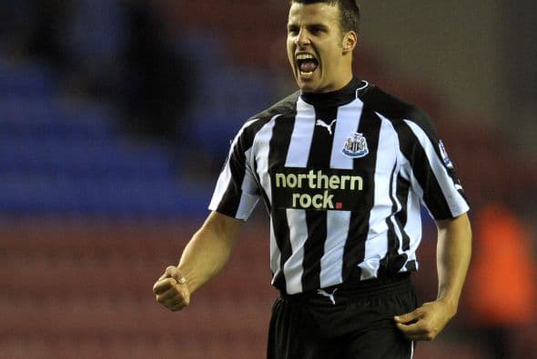 Al minuto 19, Ameobi logró el 1-0 en favor de los visitantes.