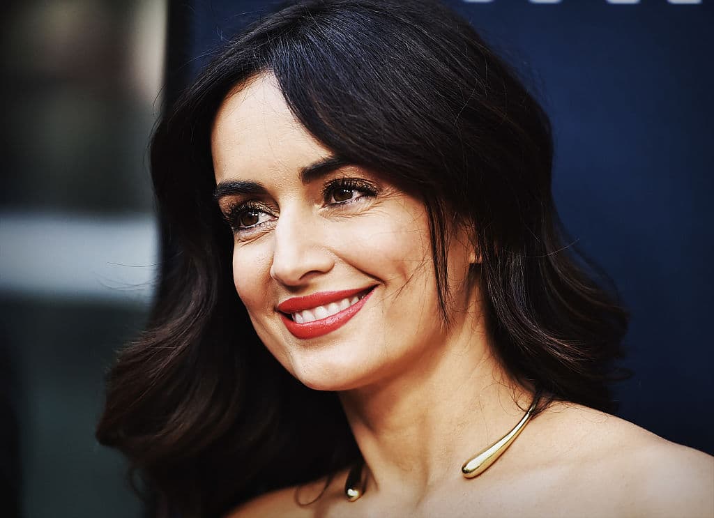 Sus papeles son de mucha acción y, en esta ocasión, tuvo que experimentar con diferentes tipos de armas, desde las de aire hasta las que contenían pólvora.