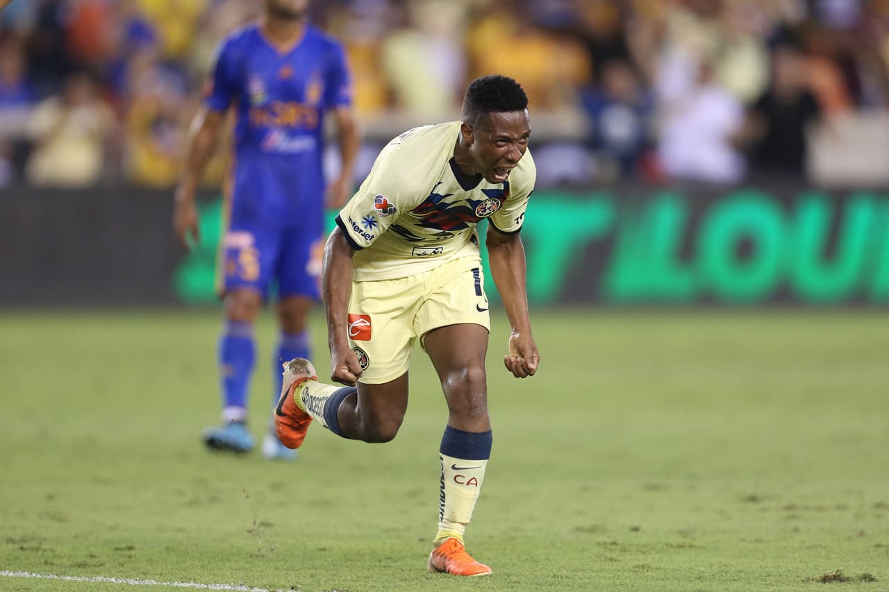 Un autogol de Bruno Valdez de último minuto y un penal fallado por Leonel López dio a Tigres el pase a la final.