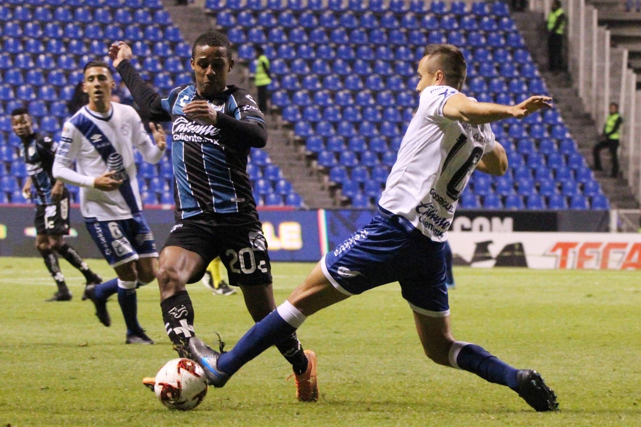 Con autogol de Daniel Arreola, Querétaro sufre pero se logra quedar con los tres puntos.