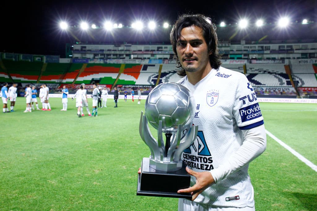 Jorge ‘Burrito’ Hernández reaparece con Pachuca tras lesión