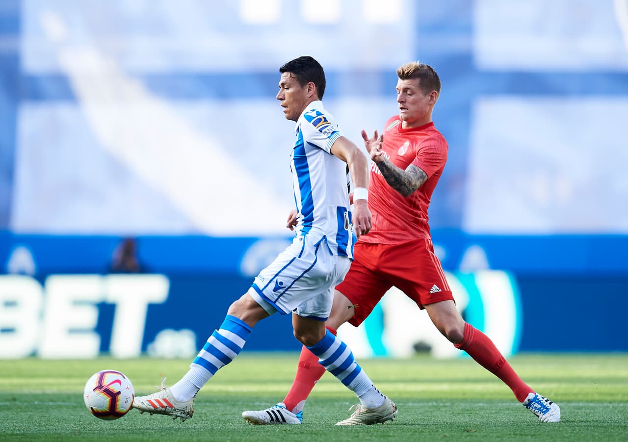 Héctor Moreno: en la mañana del sábado la Real Sociedad enfrentará al Espanyol en la última jornada de La Liga. Será de visita y el defensor mexicano estaría presente como titular.