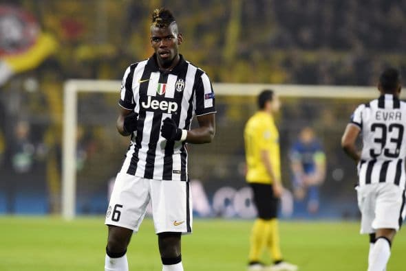 Es un delantero poderoso de 1.90 m que lo hace muy difícil de marcar por su potencial físico y la fortaleza con la que explota en campo abierto. Pogba tiene esa extraña combinación de agilidad y desequilibrio para un hombre espigado como en los inicios de Ibrahimovic.