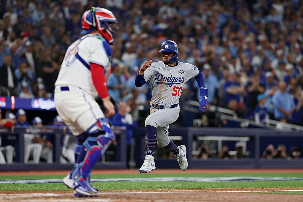 Juego 1 de la Serie Mundial, Los Angeles Dodgers vs. Toronto Blue Jays