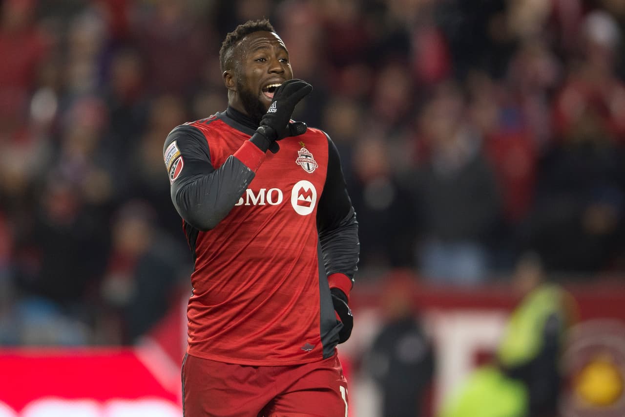 Sin embargo, el estadounidense Jozy Altidore igualó al minuto 15 del complemento y le devolvió el impulso a los locales.