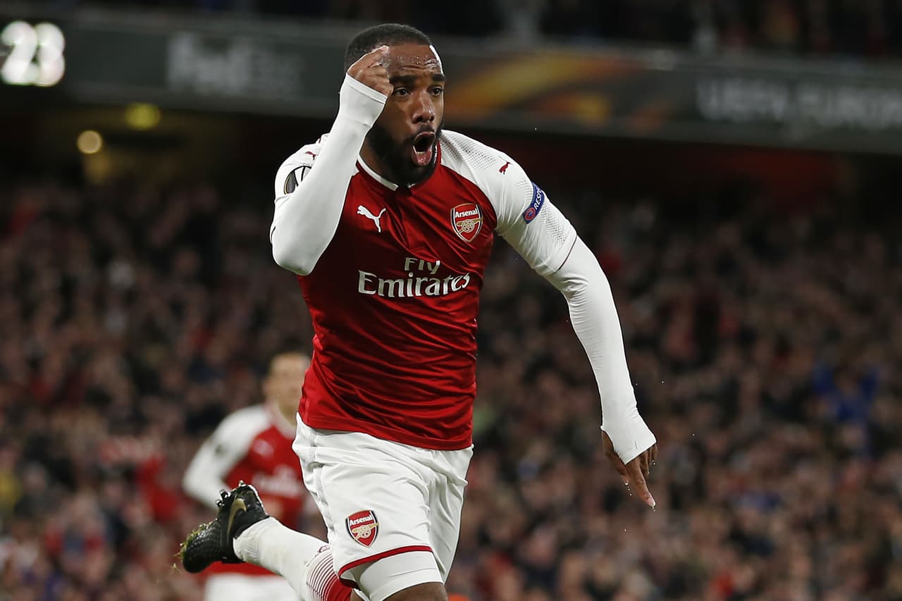 <b>Delanteros: </b>Alexandre Lacazette (Francia)