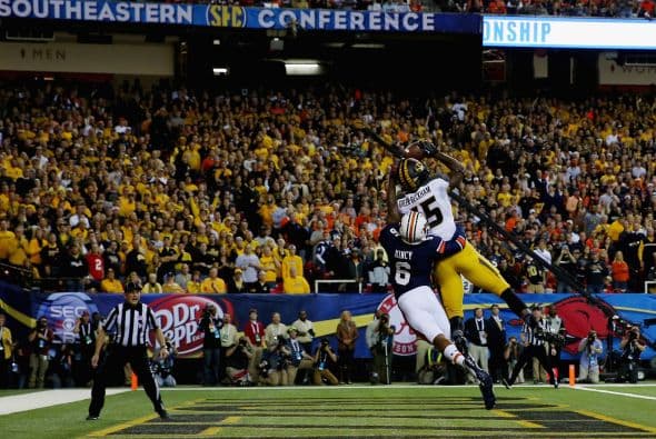 El más alto receptor en el Draft (6 pies y 237 libras) aparenta ser un problema inmediato para los defensas en la zona roja. La ex estrella de Missouri podría estar fuera de acción por un año, pero no tomaría mucho tiempo para demostrar los instintos que mostró como estudiante de segundo año (sophomore) en 2013. Dio una absoluta clínica en la zona roja ante Kentucky ese año, y ha subido 15 kilos desde entonces.