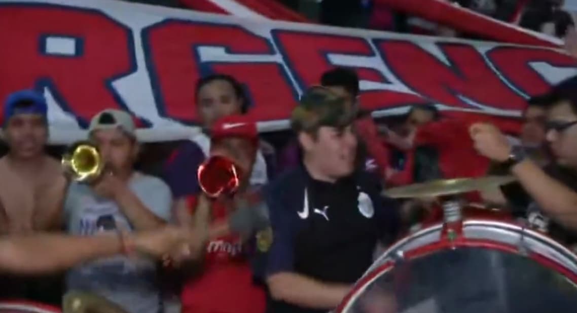 Previo al encuentro de la jornada 8 contra Cruz Azul, los aficionados alientan al rebaño.