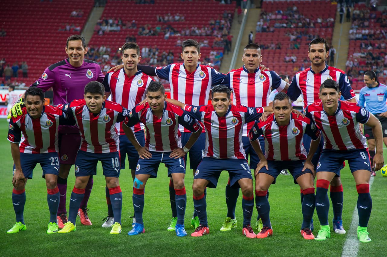 Las Chivas por el otro lado cuentan con uno de los mejores equipos del torneo.