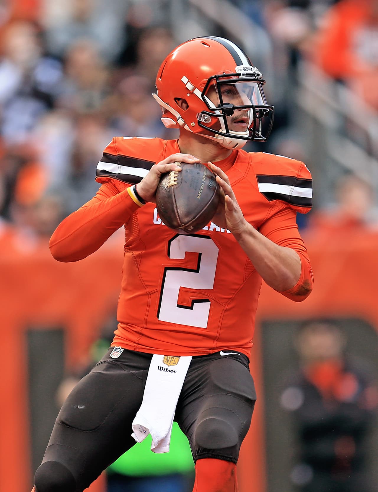CLEVELAND, OH - DECEMBER 13: Quarterback Johnny Manziel #2 of the Cleveland Browns walks throws a pass during the second quarter against the San Francisco 49ers at FirstEnergy Stadium on December 13, 2015 in Cleveland, Ohio. (Photo by Andrew Weber/Getty Images)
