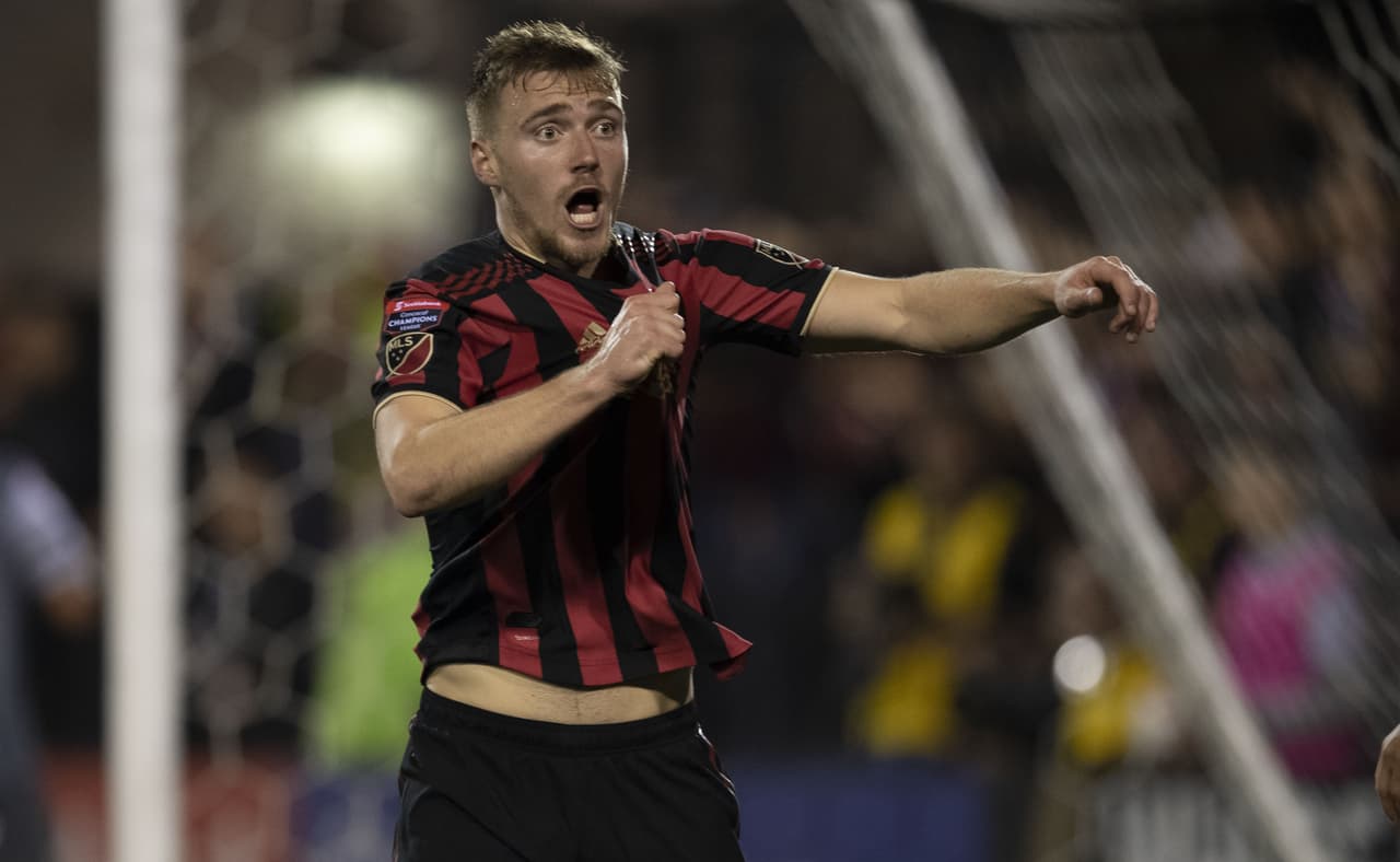 En la segunda mitad, aunque Herediano quiso sacudirse, no le fue posible y Atlanta apretó el acelerador.