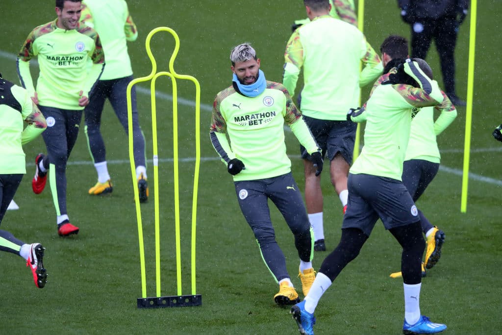 Sergio Aguero durante el entrenamiento