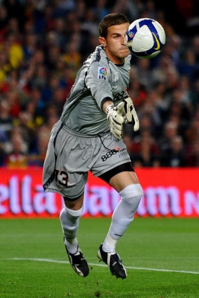 El guardameta fue importantísimo en la visita de su club al estadio Mestalla del Valencia.