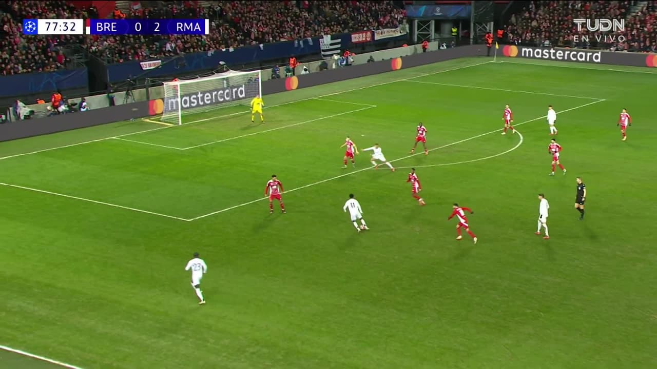 ¡Doblete de Rodrygo! El brasileño esta encendido y coloca el tercero