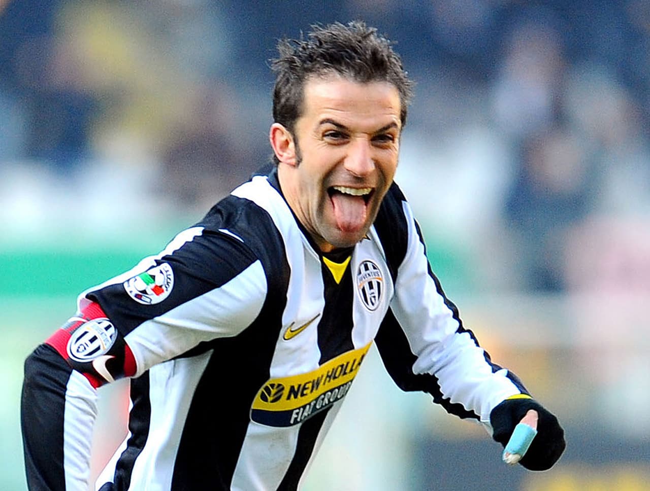 Después de 310 goles a lo largo de su carrera, Alessandro del Piero colgó los botines a los 40 años.